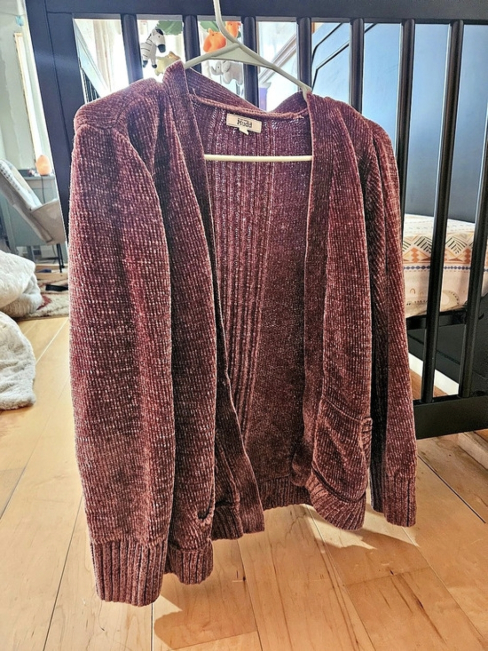 Mudd Chenille Cardigan in Purple Blush Size Medium